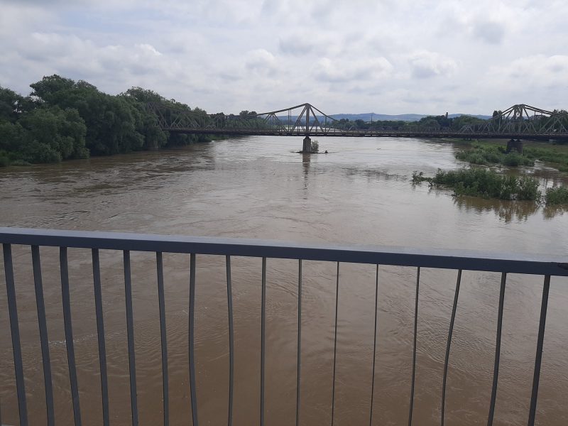 Повені випробовують мости Прикарпаття на міцність, - Любомир Семанів